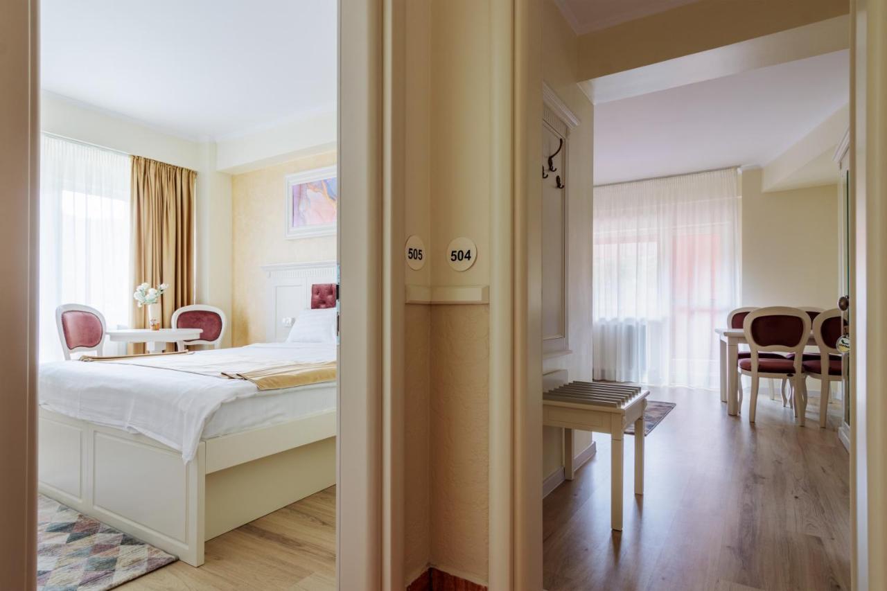 Hotel Central - Baile Olanesti Bagian luar foto