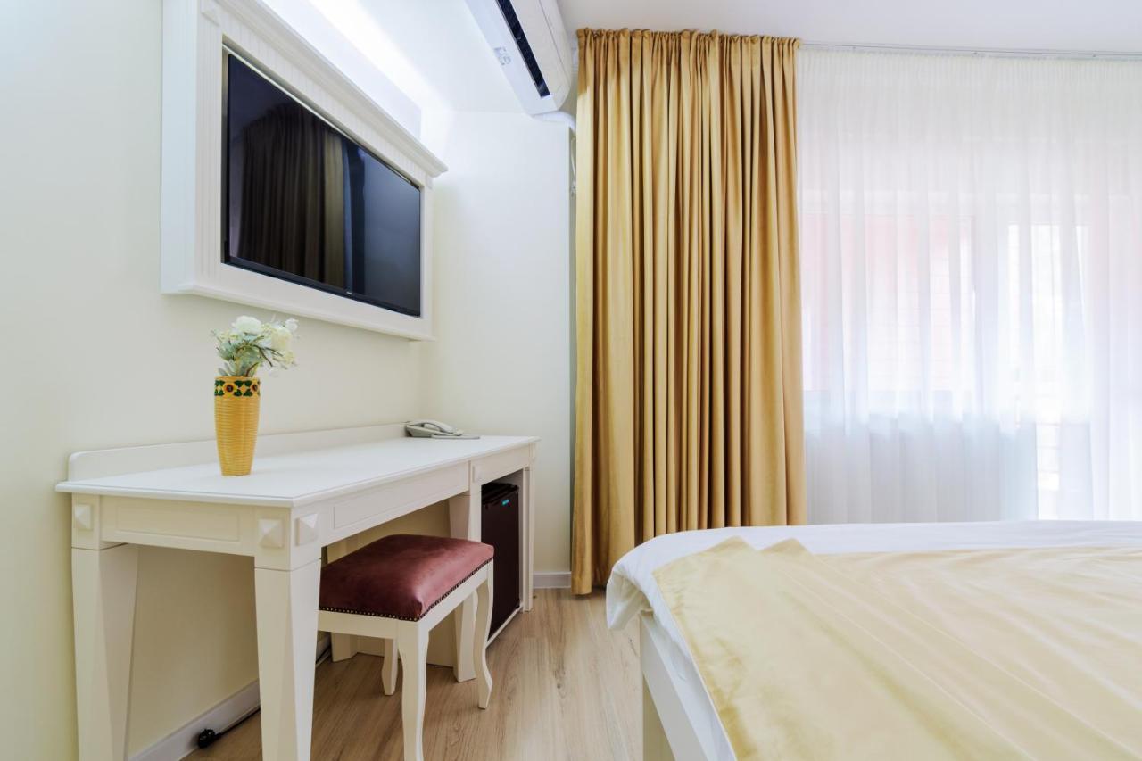 Hotel Central - Baile Olanesti Bagian luar foto