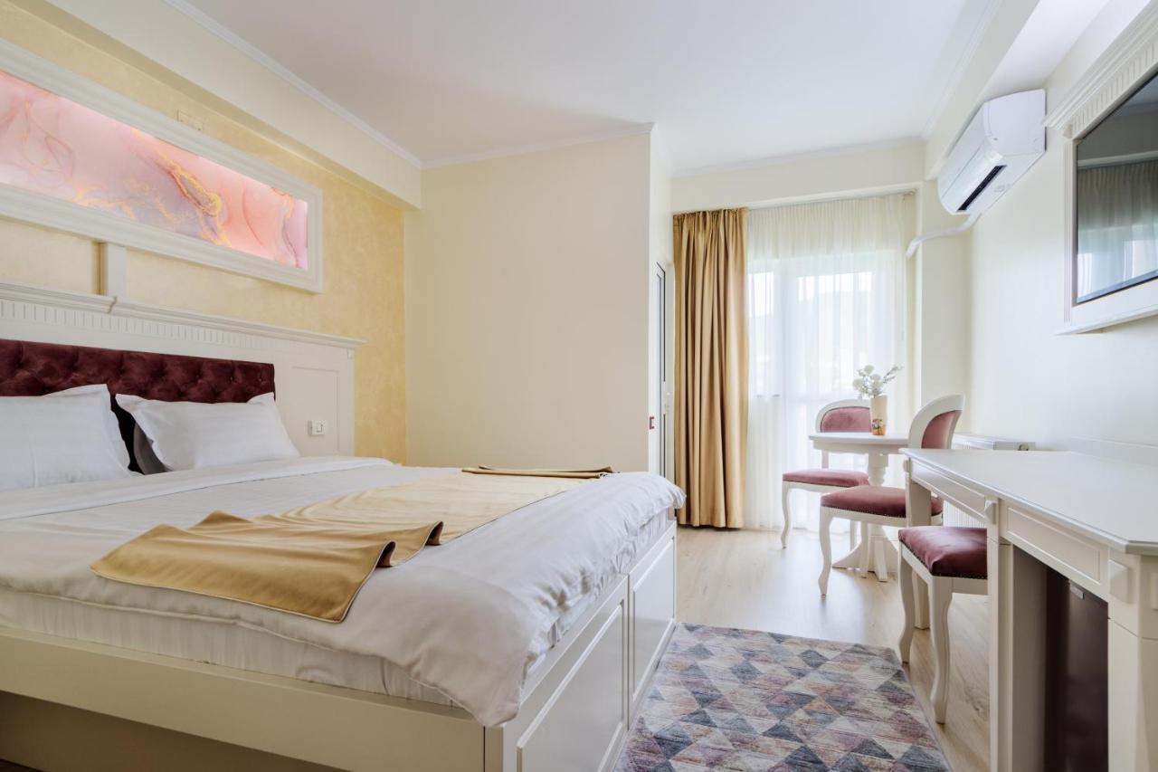 Hotel Central - Baile Olanesti Bagian luar foto