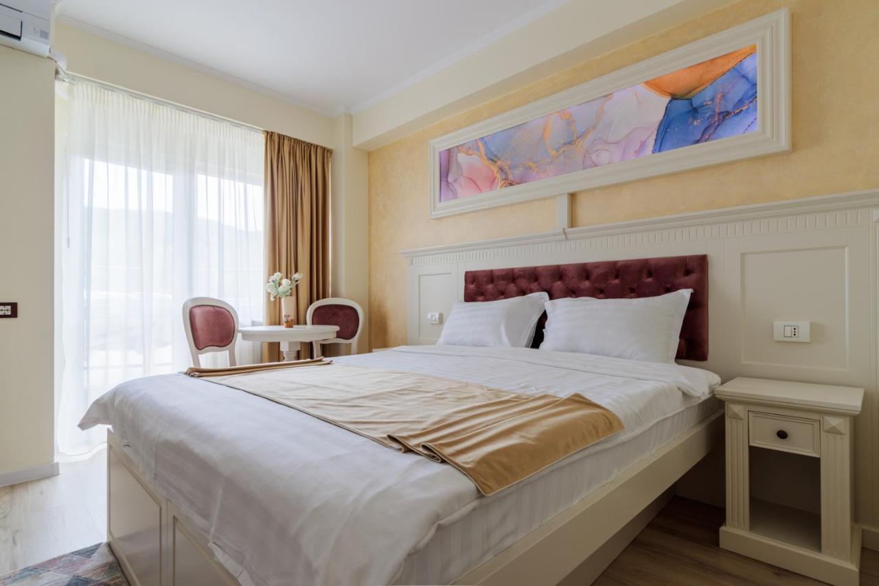 Hotel Central - Baile Olanesti Bagian luar foto