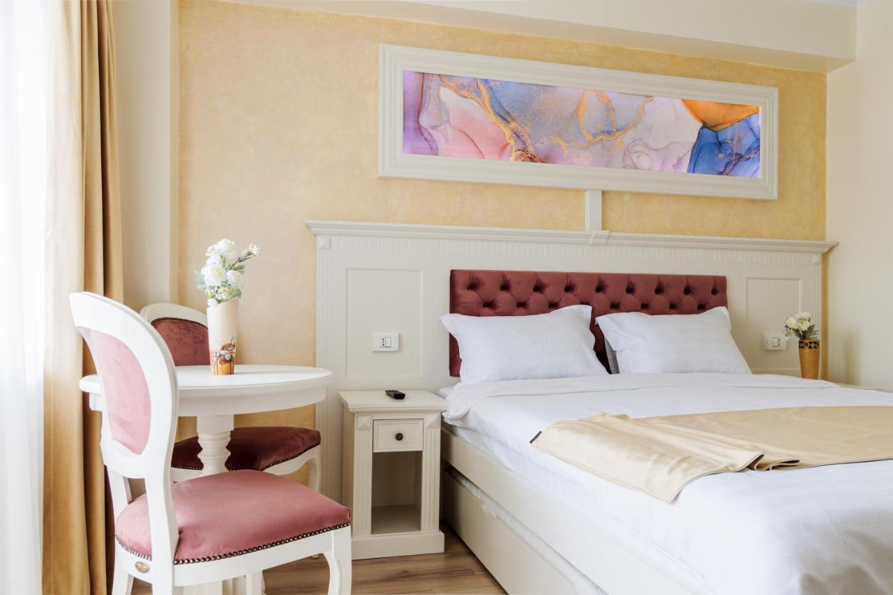 Hotel Central - Baile Olanesti Bagian luar foto